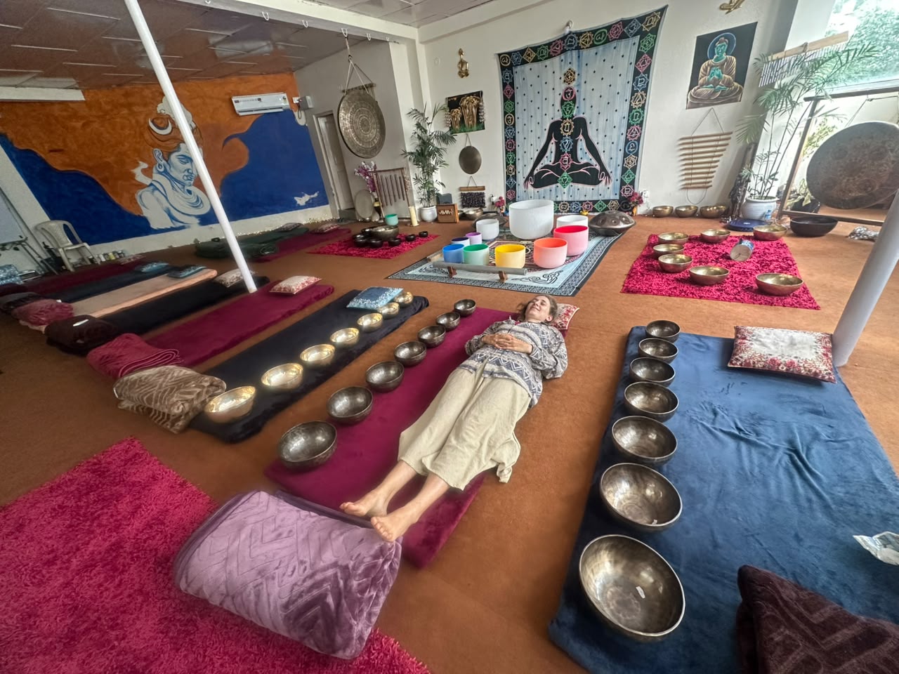 Private sound bath in the studio